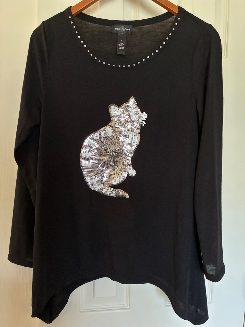 Karen Brooks High Low Hem Scoop Neck Blouse Rhinestones Silver Sequin Cat Medium